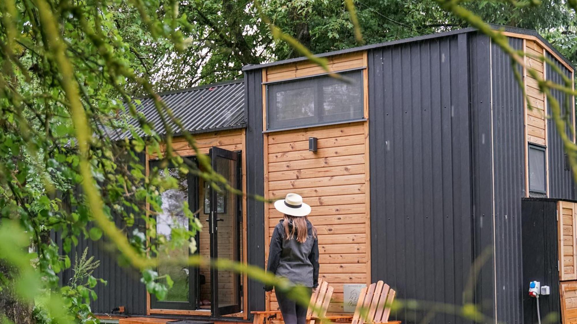 Lisi Grun Tiny House By Tiny Away Villa Sattledt Dış mekan fotoğraf